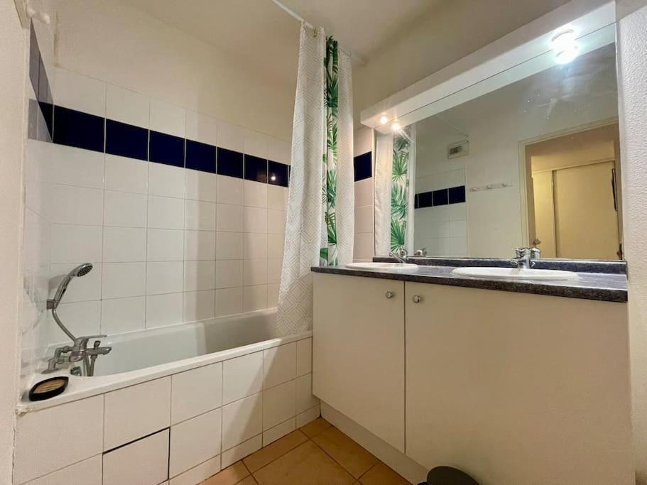 L'Appartement Michelet - Parking Prive Et Gratuit - 2Km Cite Medievale Каркассон Экстерьер фото