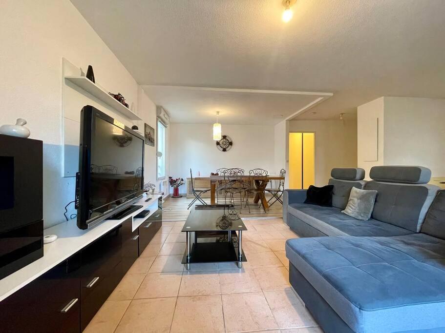 L'Appartement Michelet - Parking Prive Et Gratuit - 2Km Cite Medievale Каркассон Экстерьер фото